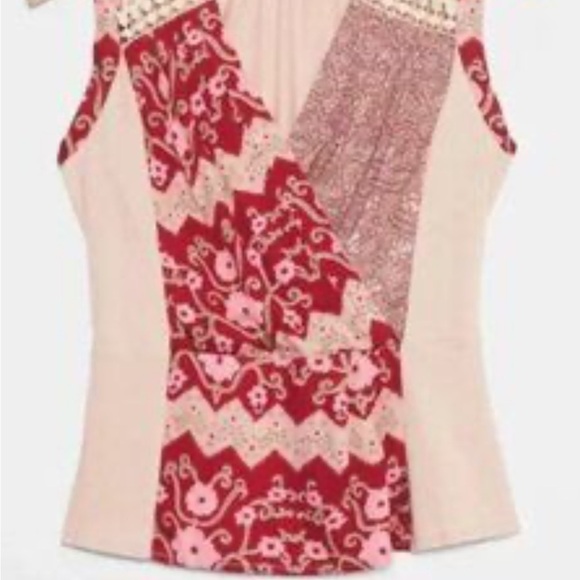 Tiny Tops - Anthropologie Women's Red and Pink Patterned Top